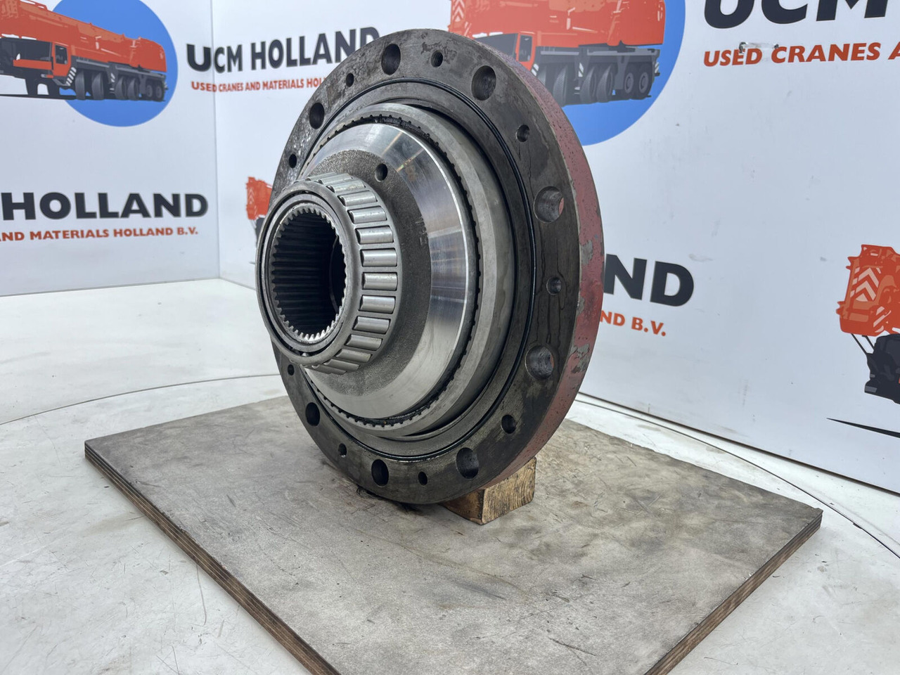 Kessler Planetary gear 17-24-67-32-3pl-H83-42 - Veomootor - Autokraana: pilt 3 Kessler Planetary gear 17-24-67-32-3pl-H83-42 - Veomootor - Autokraana: pilt 3