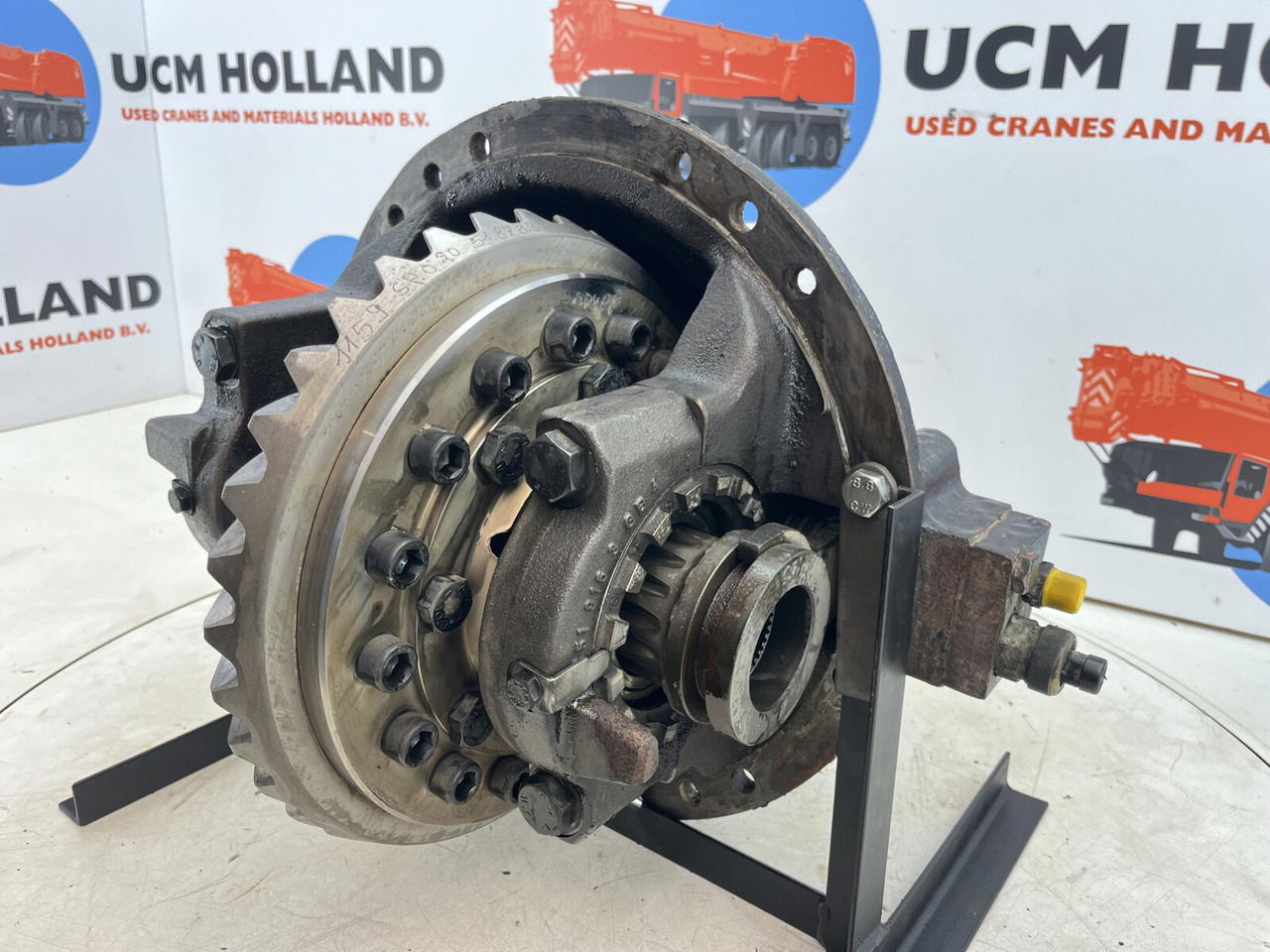 Krupp 70 GMT End differential 17x36 axle 1 - Diferentsiaalvarustus - Autokraana: pilt 2 Krupp 70 GMT End differential 17x36 axle 1 - Diferentsiaalvarustus - Autokraana: pilt 2