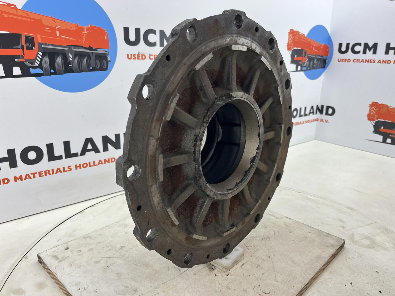 Krupp KMK 3045 Megatrak wheel hub - Rumm - Kraana: pilt 2 Krupp KMK 3045 Megatrak wheel hub - Rumm - Kraana: pilt 2