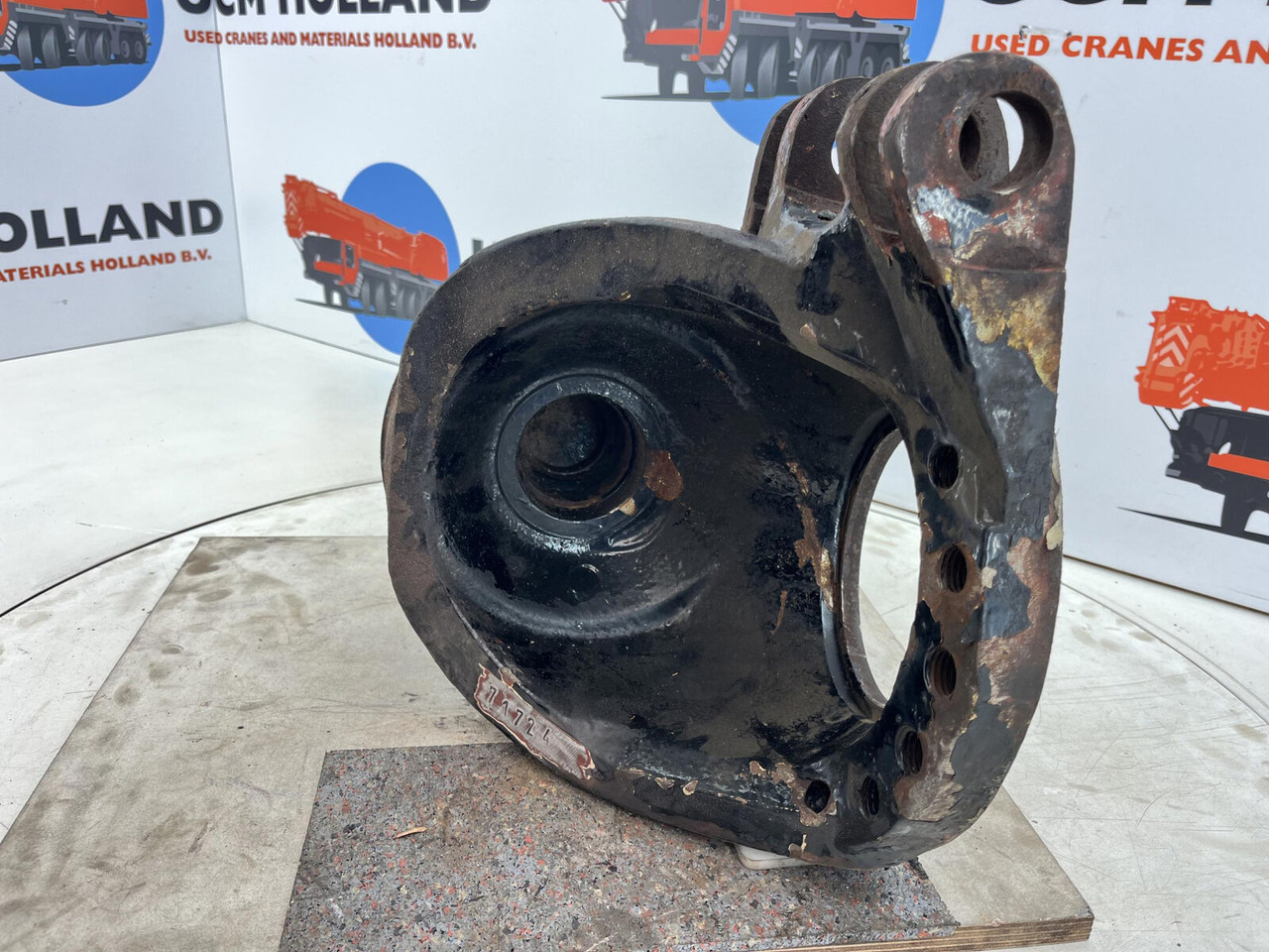 Krupp KMK 3045 Steering knuckle 16 holes - Käändtelg - Autokraana: pilt 5 Krupp KMK 3045 Steering knuckle 16 holes - Käändtelg - Autokraana: pilt 5