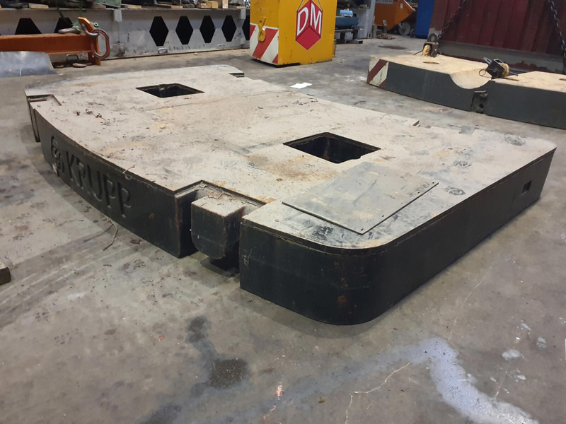 Vastukaal - Ehitusmasinad Krupp KMK 5160 counterweight 9,5t: pilt 1