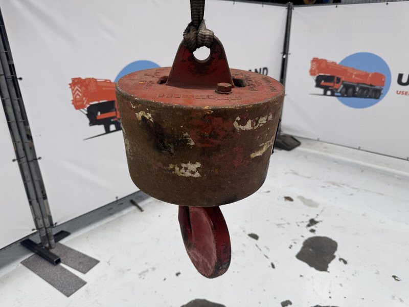 Liebherr Hookball 4,5 Ton - Kraana-manipulaator: pilt 2 Liebherr Hookball 4,5 Ton - Kraana-manipulaator: pilt 2