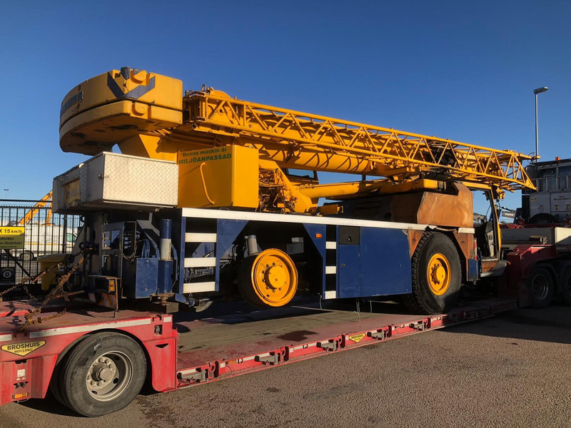 Liebherr LTM 1030-2 - Maastikukraana: pilt 2 Liebherr LTM 1030-2 - Maastikukraana: pilt 2