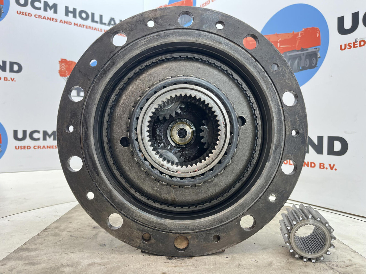 Liebherr LTM 1030-2 planetary gear 17-24-67-32-3pl-H135-46 - Veomootor - Autokraana: pilt 4 Liebherr LTM 1030-2 planetary gear 17-24-67-32-3pl-H135-46 - Veomootor - Autokraana: pilt 4
