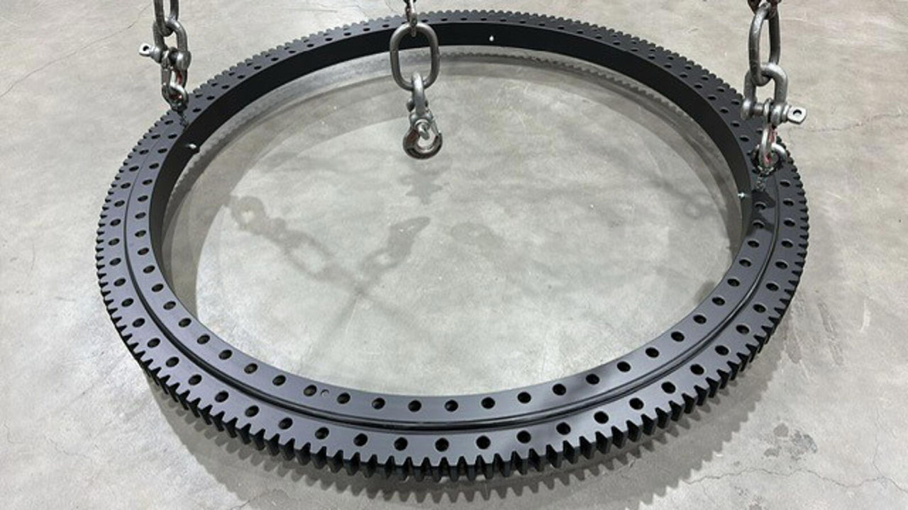 Liebherr LTM 1030-2 slewing ring - Pöördrõngas - Autokraana: pilt 1 Liebherr LTM 1030-2 slewing ring - Pöördrõngas - Autokraana: pilt 1