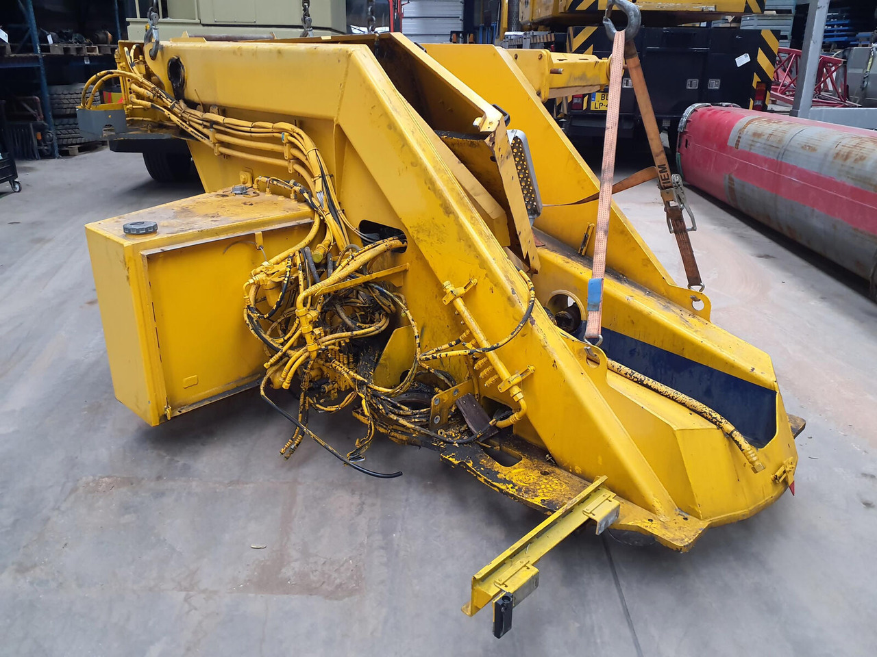 Liebherr LTM 1030-2 upper frame - Pealisehitus ja välispind - Autokraana: pilt 2 Liebherr LTM 1030-2 upper frame - Pealisehitus ja välispind - Autokraana: pilt 2