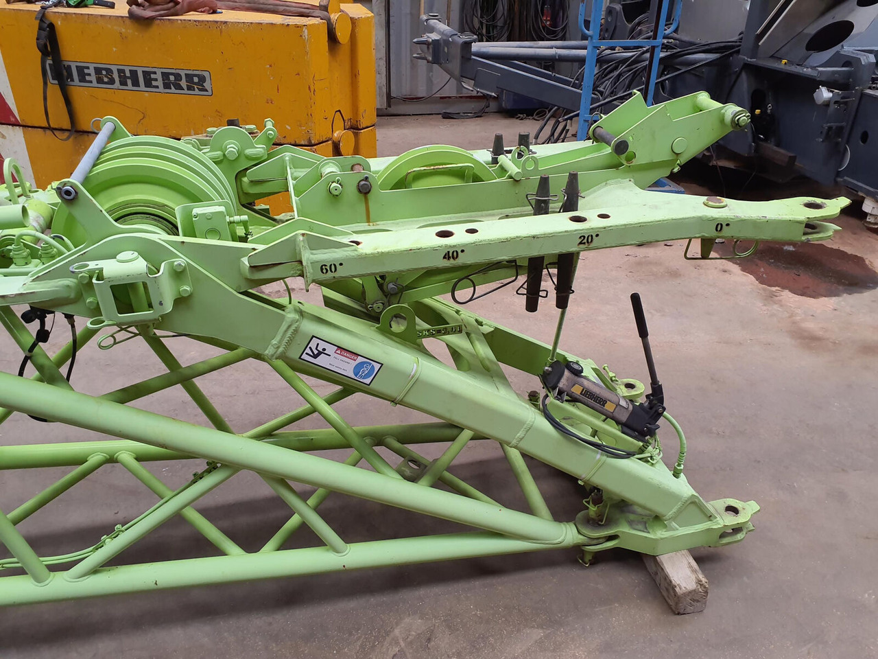 Liebherr LTM 1050-3.1 folding jib - Poom - Autokraana: pilt 5 Liebherr LTM 1050-3.1 folding jib - Poom - Autokraana: pilt 5