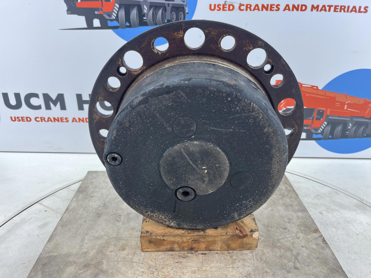Liebherr LTM 1070 planetary gear 17-24-67-32-3pl-H127-46 - Veomootor - Autokraana: pilt 1 Liebherr LTM 1070 planetary gear 17-24-67-32-3pl-H127-46 - Veomootor - Autokraana: pilt 1