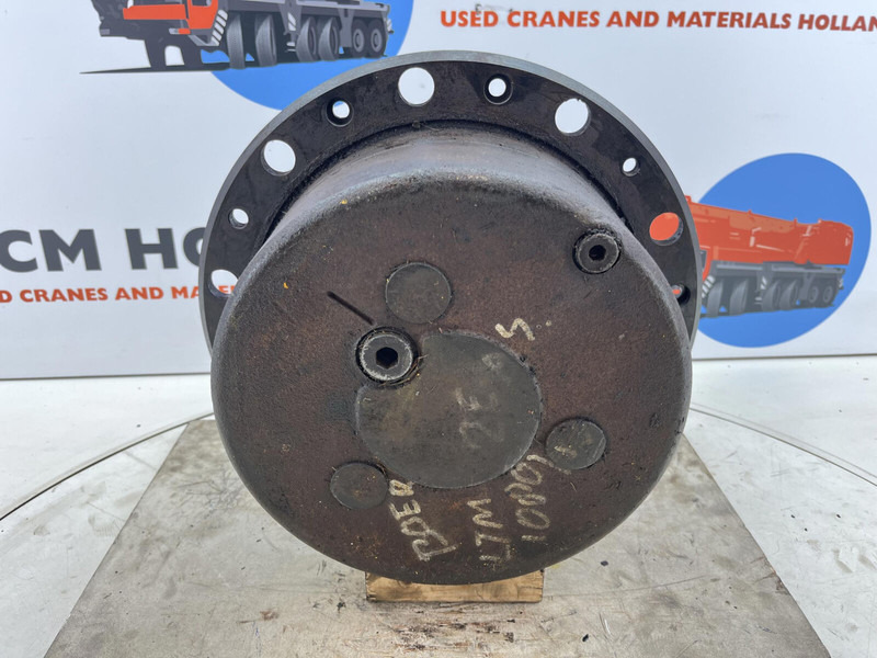 Liebherr LTM 1080/1 planetary gear 22-25-74-40-3pl-H135-46 - Vedrustus - Kraana: pilt 1 Liebherr LTM 1080/1 planetary gear 22-25-74-40-3pl-H135-46 - Vedrustus - Kraana: pilt 1