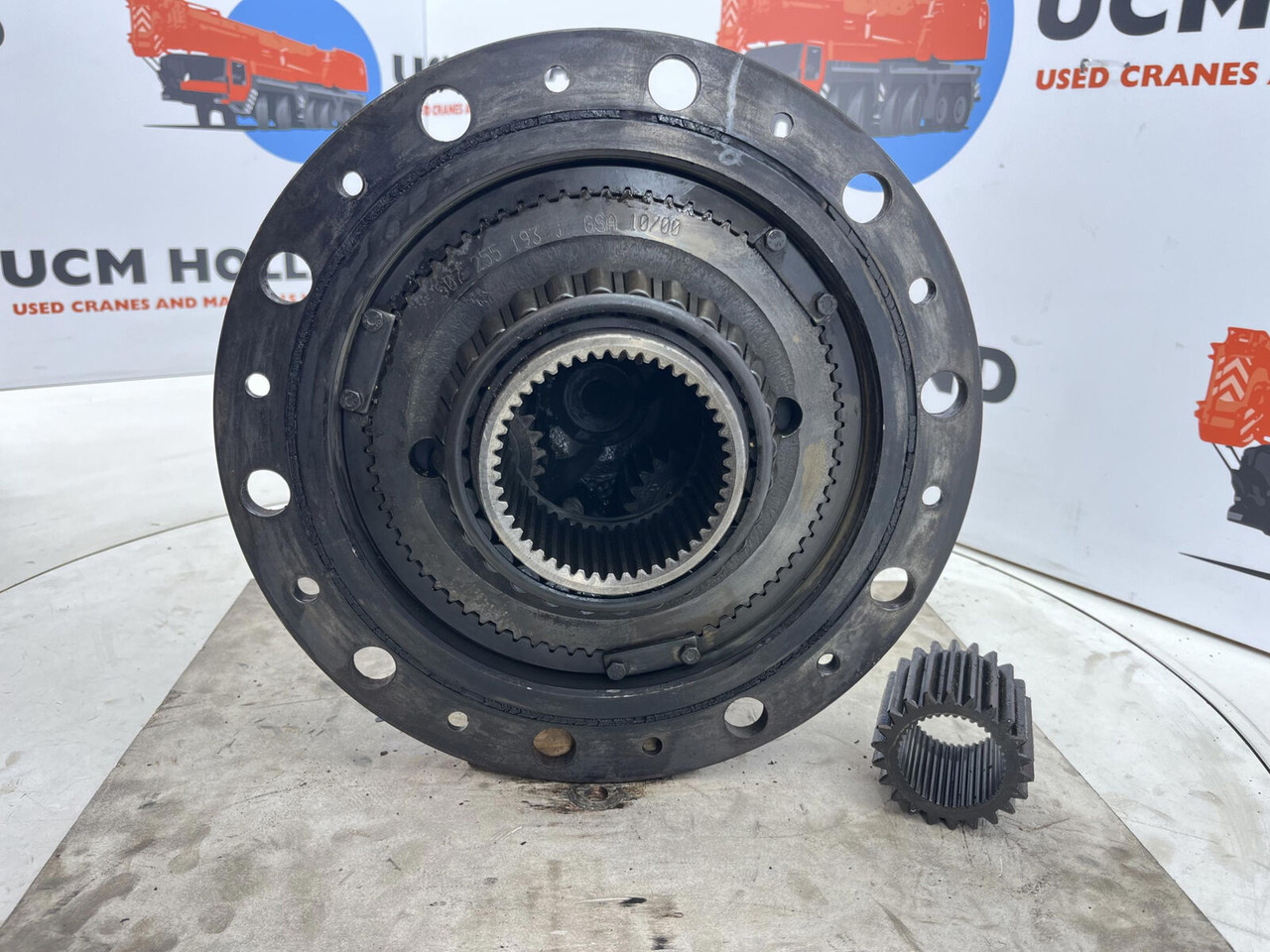 Liebherr LTM 1080/1 planetary gear 22-25-74-40-3pl-H135-46 - Veomootor - Autokraana: pilt 5 Liebherr LTM 1080/1 planetary gear 22-25-74-40-3pl-H135-46 - Veomootor - Autokraana: pilt 5