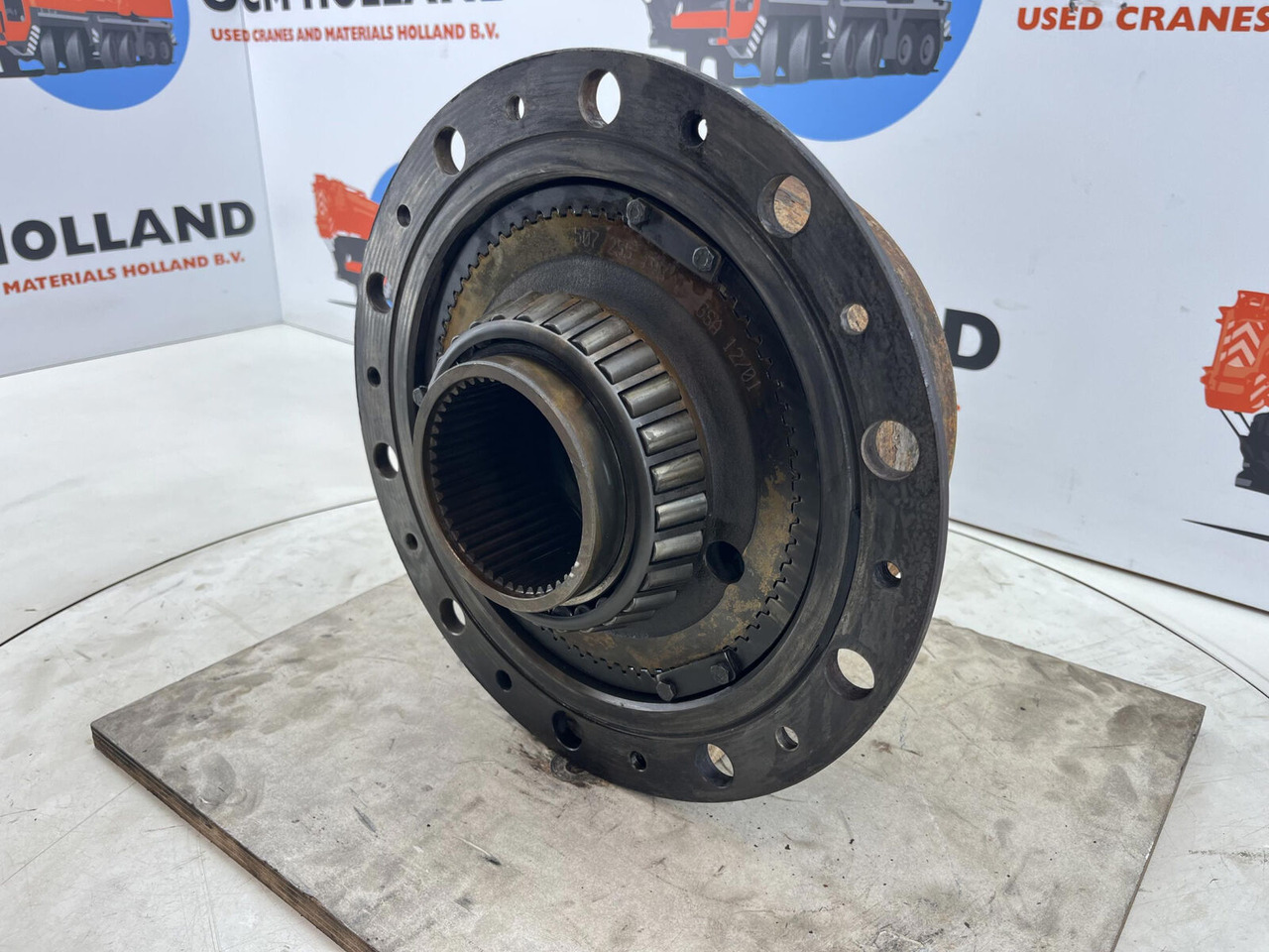Liebherr LTM 1080 planetary gear 22-25-74-40-3pl-H135-46 - Veomootor - Kraana: pilt 3 Liebherr LTM 1080 planetary gear 22-25-74-40-3pl-H135-46 - Veomootor - Kraana: pilt 3