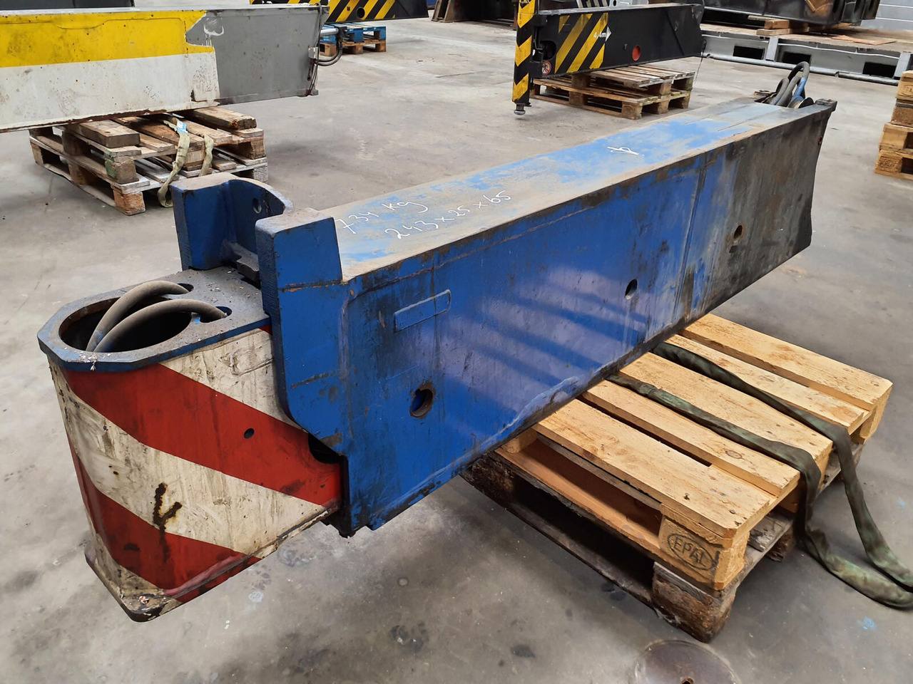 Liebherr LTM 1090-2 sliding beam with sliding cylinder - Vedrustus - Autokraana: pilt 2 Liebherr LTM 1090-2 sliding beam with sliding cylinder - Vedrustus - Autokraana: pilt 2