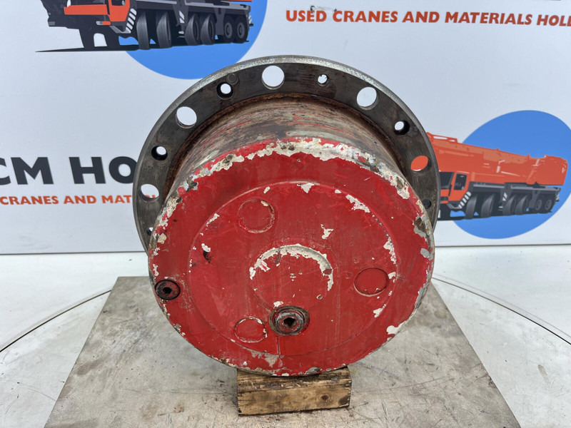 Liebherr LTM 1090 axle 5 planetary gear 22-25-74-40-3pl-H135-46 - Vedrustus - Kraana: pilt 1 Liebherr LTM 1090 axle 5 planetary gear 22-25-74-40-3pl-H135-46 - Vedrustus - Kraana: pilt 1