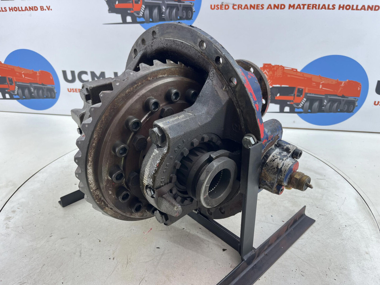 Liebherr LTM 1090 end differential 17x36 axle 1 - Diferentsiaalvarustus - Autokraana: pilt 2 Liebherr LTM 1090 end differential 17x36 axle 1 - Diferentsiaalvarustus - Autokraana: pilt 2