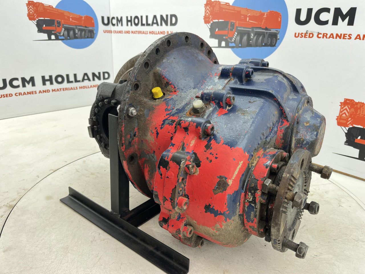 Liebherr LTM 1090 mid differential 13x35 axle 2 - Diferentsiaalvarustus - Autokraana: pilt 3 Liebherr LTM 1090 mid differential 13x35 axle 2 - Diferentsiaalvarustus - Autokraana: pilt 3