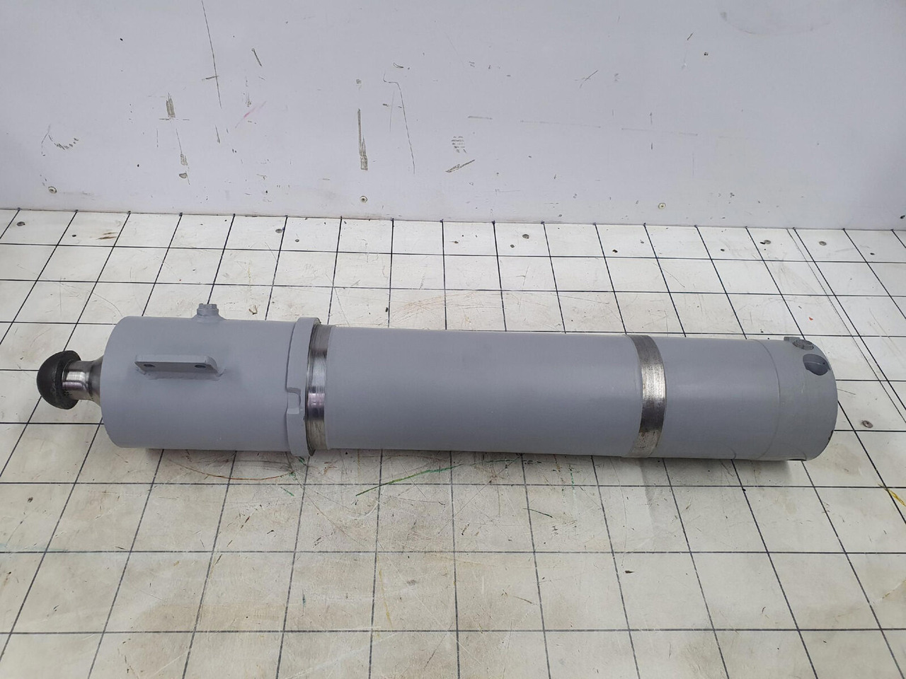 Liebherr LTM 1100-5.2 outrigger support cylinder front - Hüdrauliline silinder - Autokraana: pilt 2 Liebherr LTM 1100-5.2 outrigger support cylinder front - Hüdrauliline silinder - Autokraana: pilt 2