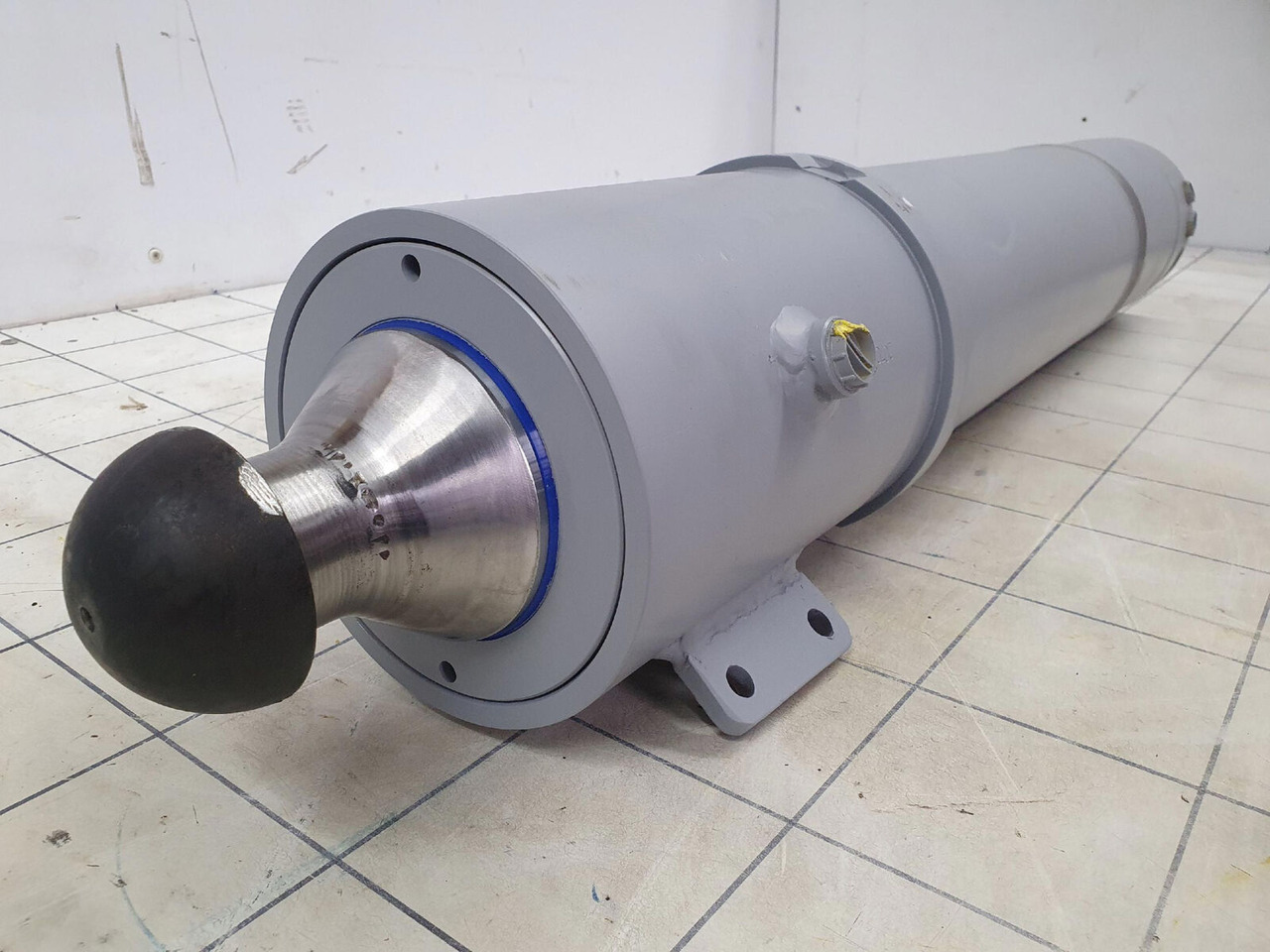 Liebherr LTM 1100-5.2 outrigger support cylinder front - Hüdrauliline silinder - Autokraana: pilt 4 Liebherr LTM 1100-5.2 outrigger support cylinder front - Hüdrauliline silinder - Autokraana: pilt 4