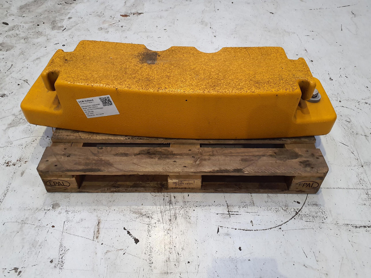 Liebherr LTM 1150-5.3 counterweight 0.8T - Vastukaal - Autokraana: pilt 1 Liebherr LTM 1150-5.3 counterweight 0.8T - Vastukaal - Autokraana: pilt 1