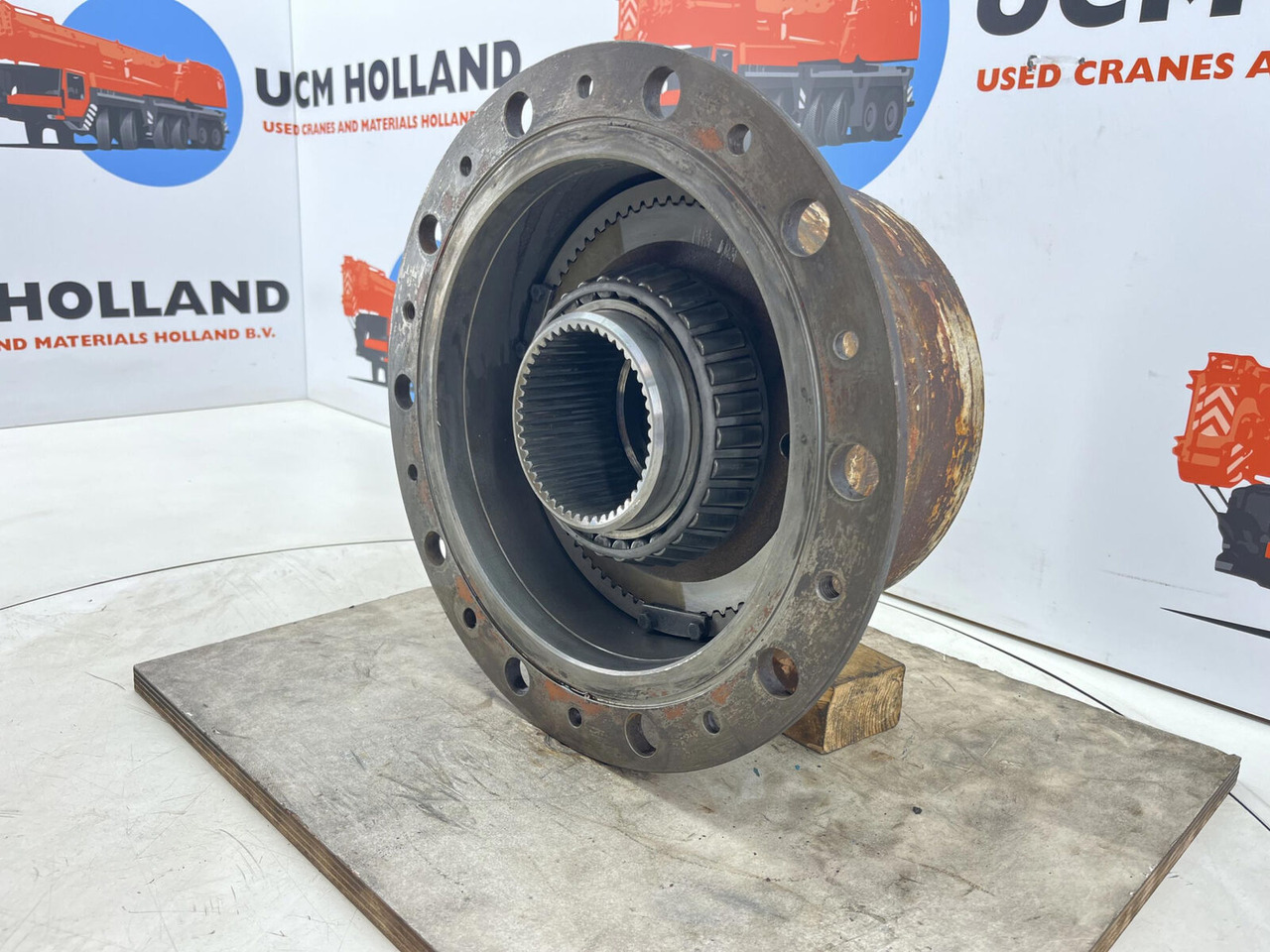 Liebherr LTM 1160 planetary gear 22-25-74-40-4pl-H185-46 - Veomootor - Autokraana: pilt 3 Liebherr LTM 1160 planetary gear 22-25-74-40-4pl-H185-46 - Veomootor - Autokraana: pilt 3