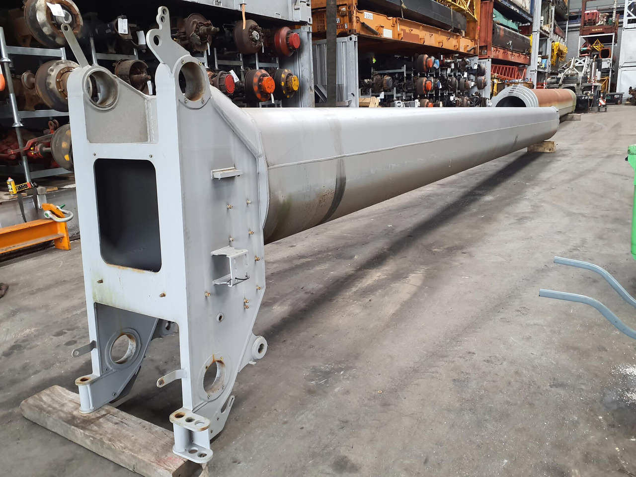 Liebherr LTM 1200-5.1 Telescopic section 6 - Poom - Maastikukraana: pilt 1 Liebherr LTM 1200-5.1 Telescopic section 6 - Poom - Maastikukraana: pilt 1