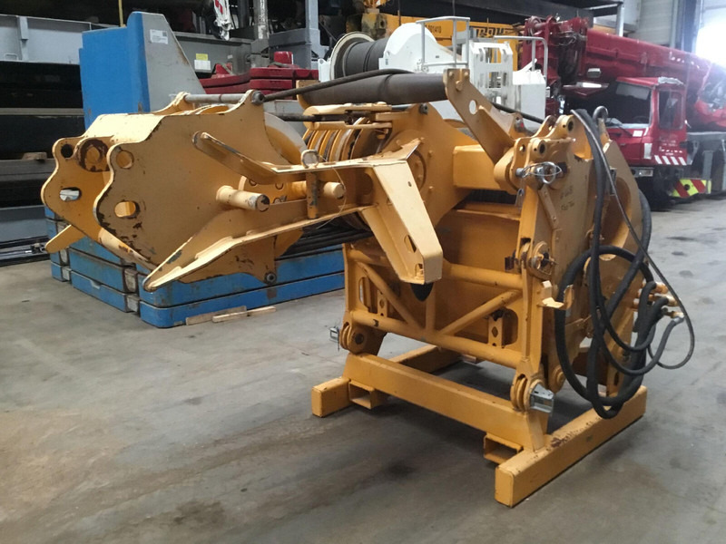 Liebherr LTM 1400-7.1 winch 3 - Kraana-manipulaator: pilt 3 Liebherr LTM 1400-7.1 winch 3 - Kraana-manipulaator: pilt 3