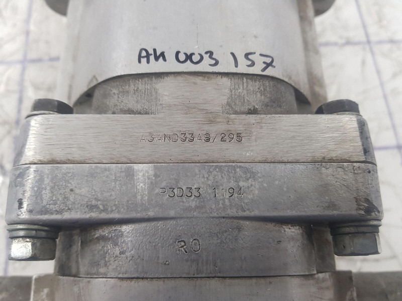 Marzocchi dual gear pump - Hüdrauliline pump - Kraana: pilt 5 Marzocchi dual gear pump - Hüdrauliline pump - Kraana: pilt 5