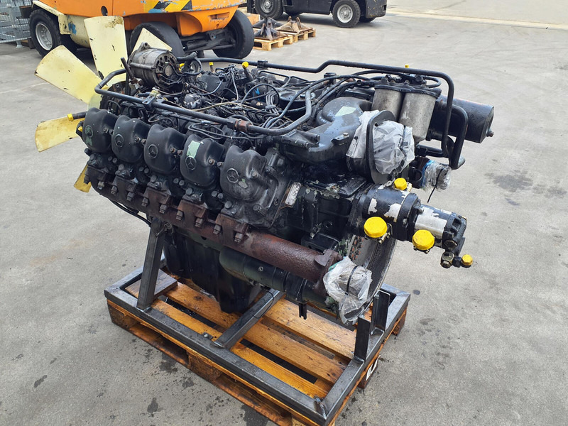 Mercedes-Benz LTM 1060 engine Mercedes-Benz OM 423 - Mootor - Kraana: pilt 4 Mercedes-Benz LTM 1060 engine Mercedes-Benz OM 423 - Mootor - Kraana: pilt 4