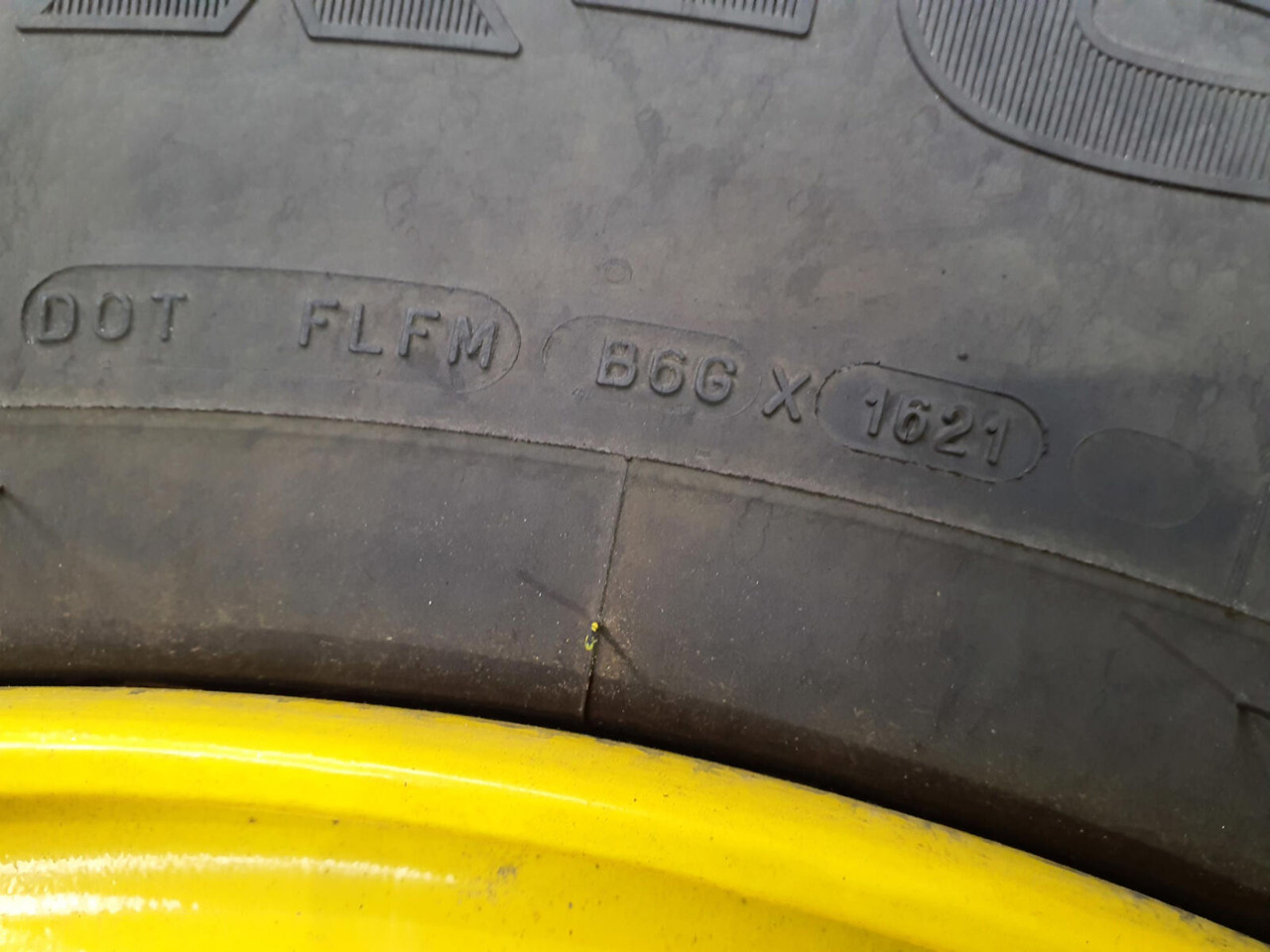 Michelin Wheel 445/95R25 10 12 1p - Komplektne ratas - Kraana: pilt 4 Michelin Wheel 445/95R25 10 12 1p - Komplektne ratas - Kraana: pilt 4