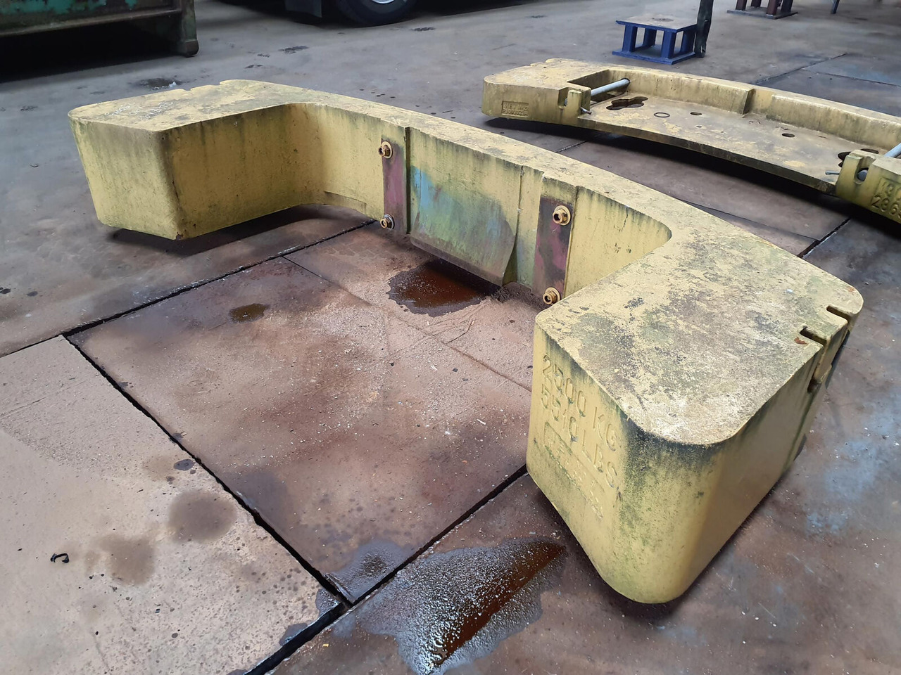 PPM ATT 400-3 Counterweight 2.5 ton - Vastukaal - Autokraana: pilt 5 PPM ATT 400-3 Counterweight 2.5 ton - Vastukaal - Autokraana: pilt 5
