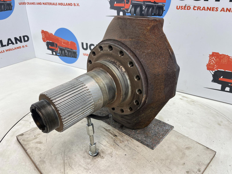 PPM ATT 600 Steering knuckle 16 holes axle 2 - Käändtelg: pilt 1 PPM ATT 600 Steering knuckle 16 holes axle 2 - Käändtelg: pilt 1
