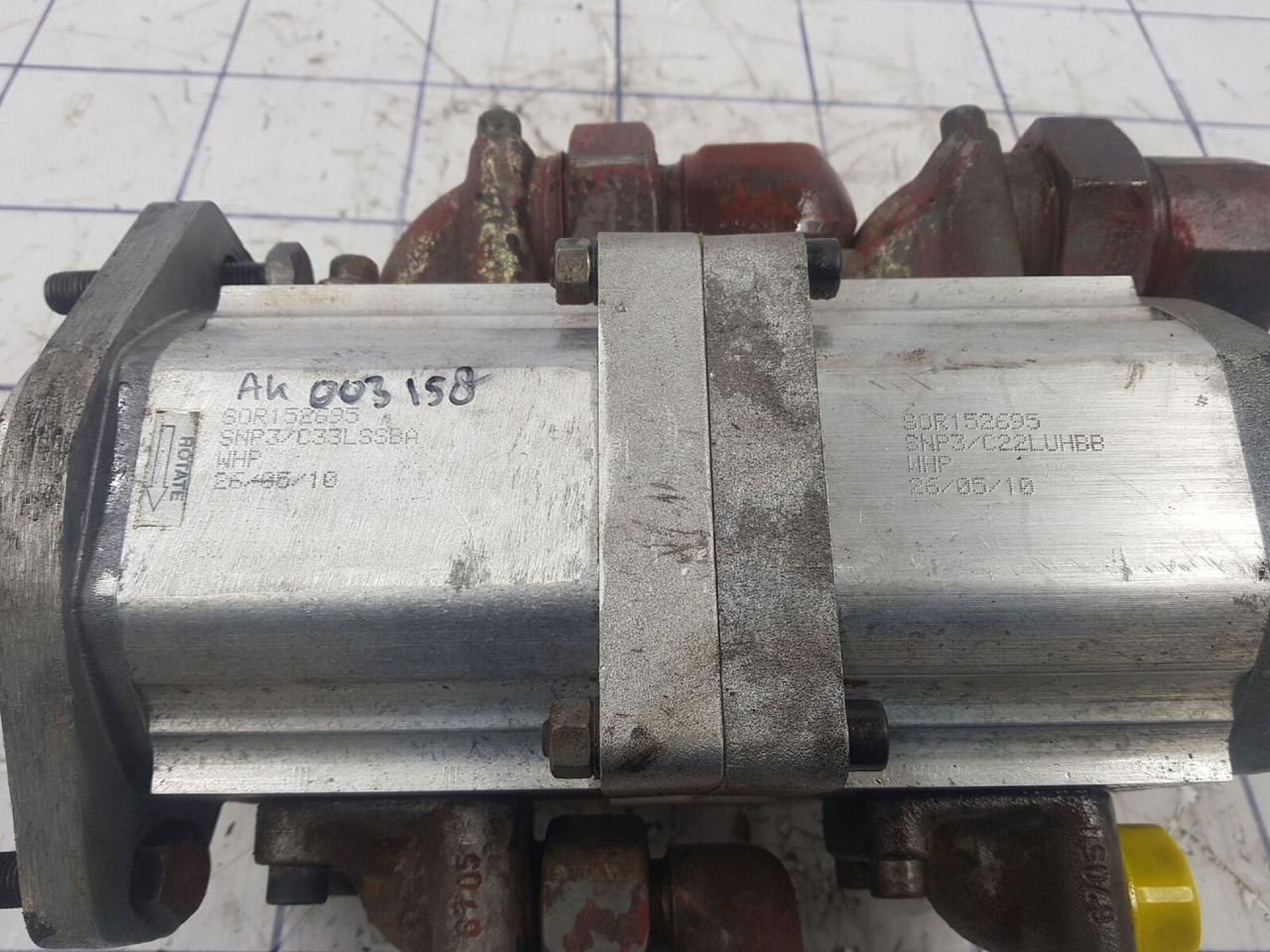 Sauer-Danfoss 70 GMT dual gear pump - Hüdrauliline pump - Autokraana: pilt 5 Sauer-Danfoss 70 GMT dual gear pump - Hüdrauliline pump - Autokraana: pilt 5