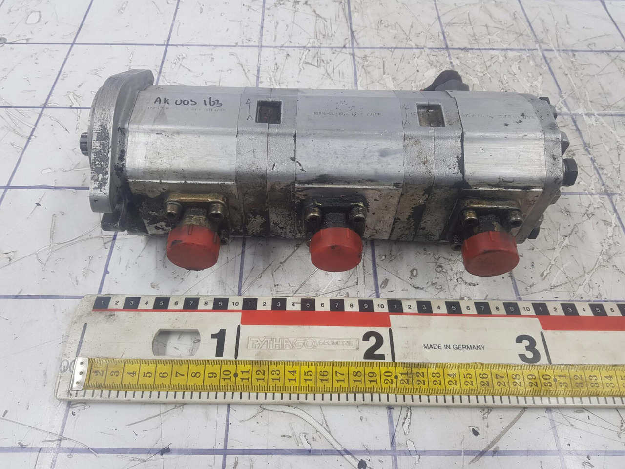 Sauer Sundstrand 3 way gear pump - Hüdrauliline pump - Autokraana: pilt 1 Sauer Sundstrand 3 way gear pump - Hüdrauliline pump - Autokraana: pilt 1