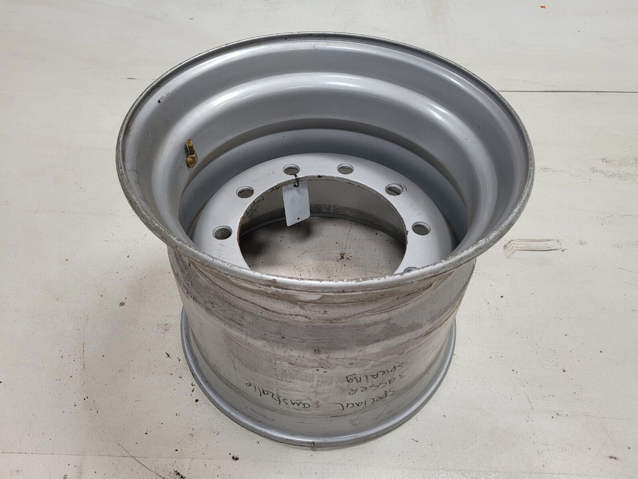 Spierings Rim 445/75R22.5 10 21.5 1p - Velg - Kraana: pilt 1 Spierings Rim 445/75R22.5 10 21.5 1p - Velg - Kraana: pilt 1