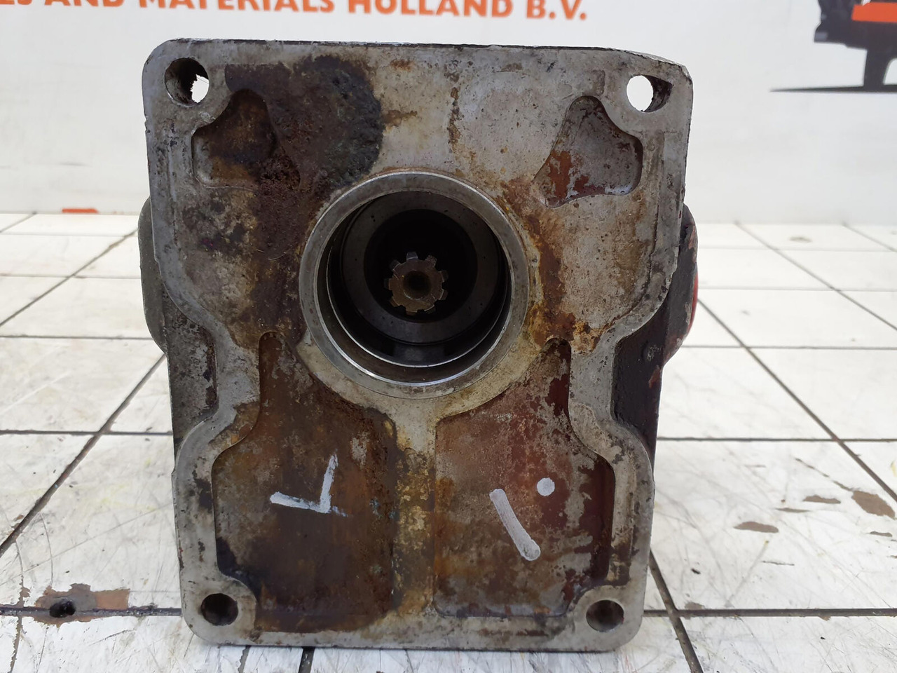 Sundstrand dual gear pump - Hüdrauliline pump - Kraana: pilt 5 Sundstrand dual gear pump - Hüdrauliline pump - Kraana: pilt 5