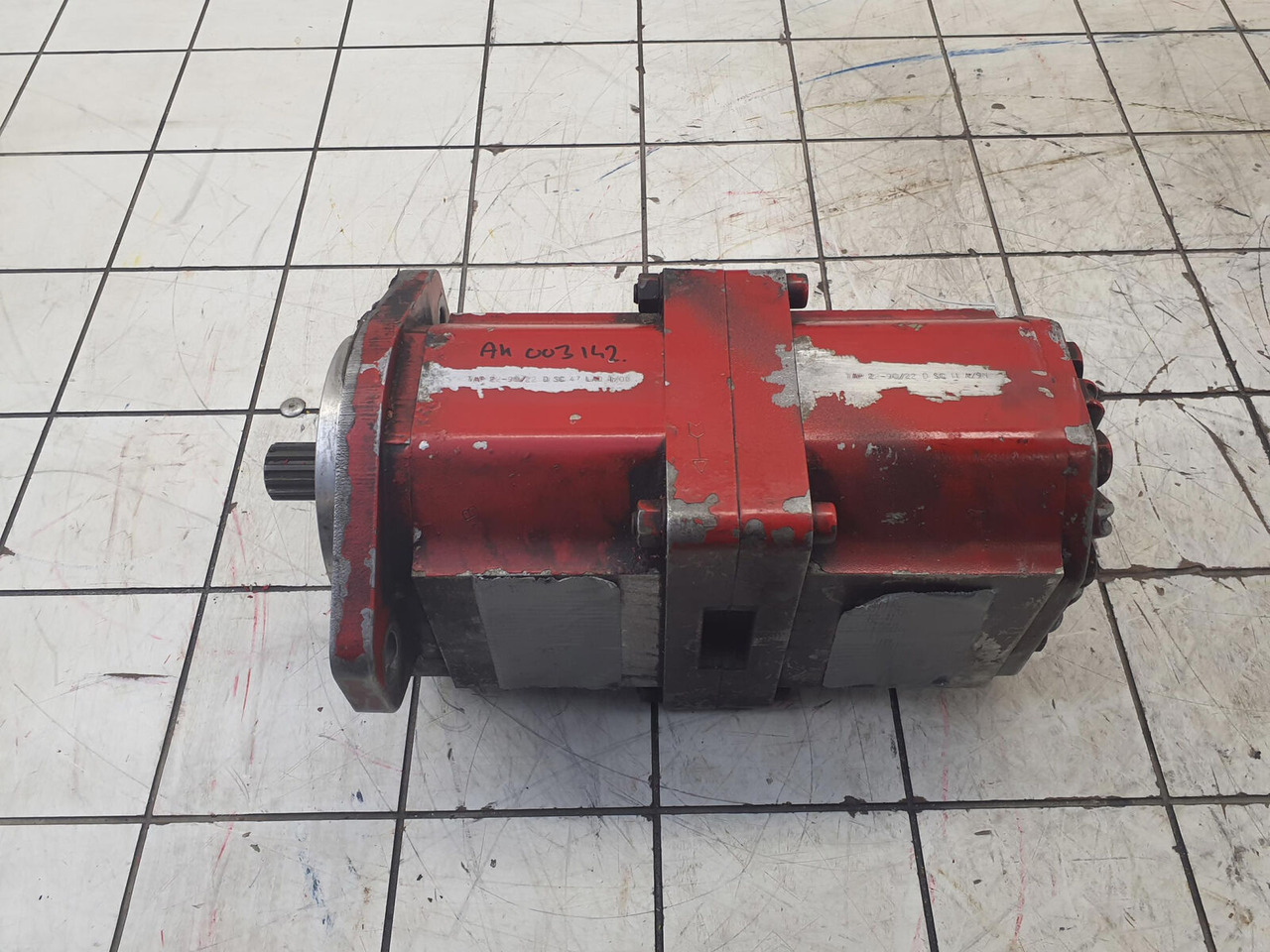 Sundstrand dual gear pump - Hüdrauliline pump - Autokraana: pilt 5 Sundstrand dual gear pump - Hüdrauliline pump - Autokraana: pilt 5