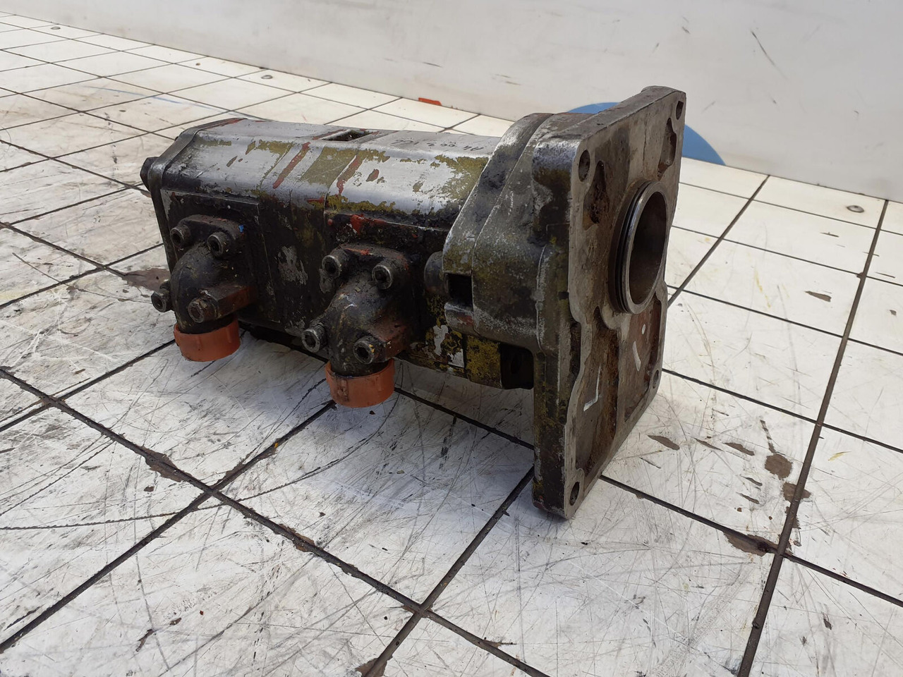 Sundstrand dual gear pump - Hüdrauliline pump - Kraana: pilt 3 Sundstrand dual gear pump - Hüdrauliline pump - Kraana: pilt 3
