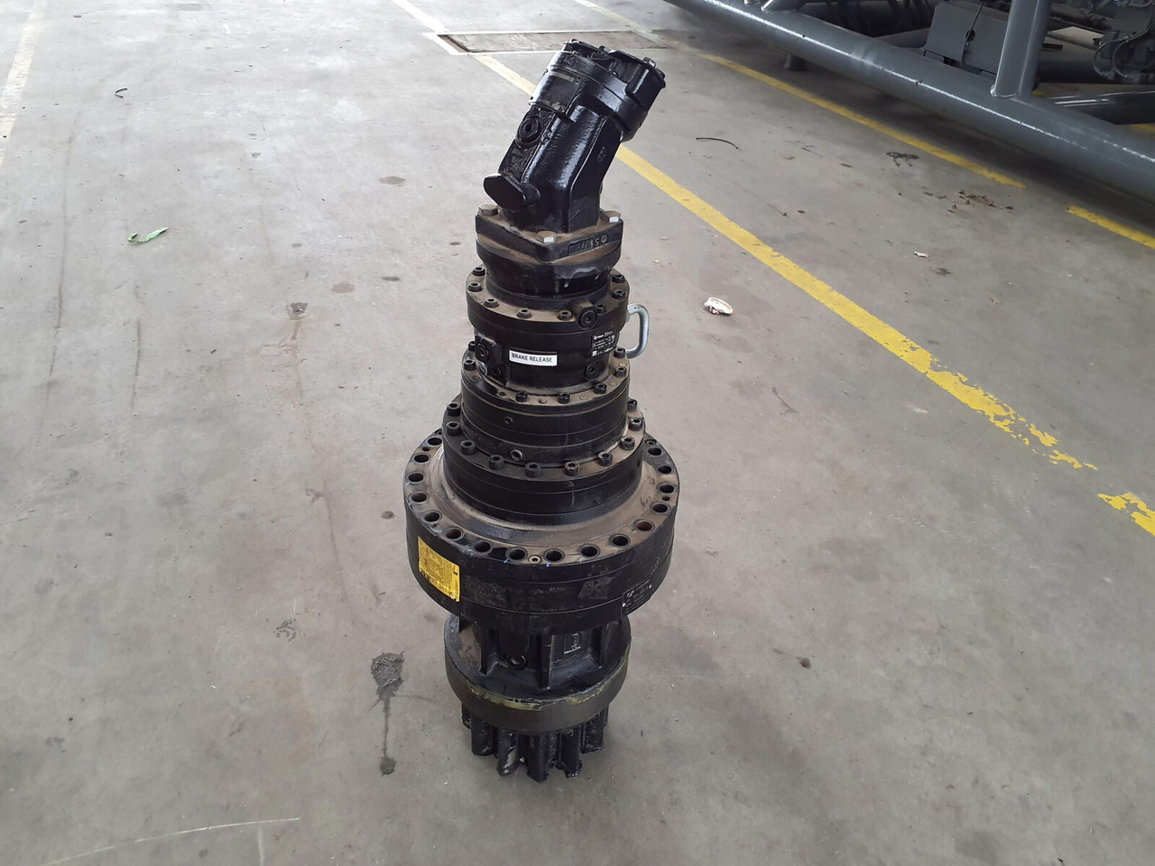 Tadano Faun AC 5.220L-1 Slew gear - Pöördemootor - Kraana: pilt 1 Tadano Faun AC 5.220L-1 Slew gear - Pöördemootor - Kraana: pilt 1