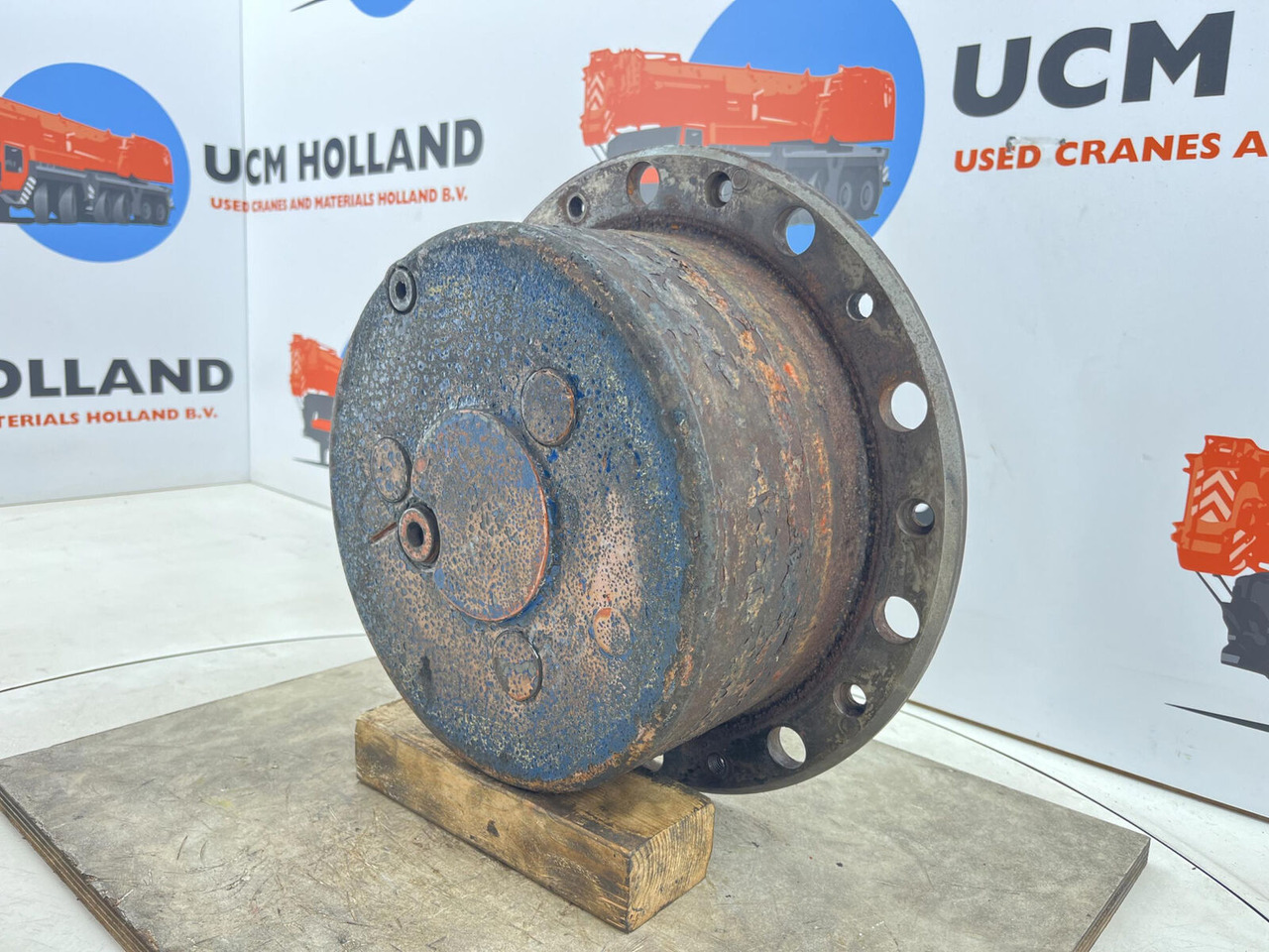 Terex AC 155 Planetary gear 17-24-67-32-3pl-H136-46 - Veomootor - Autokraana: pilt 2 Terex AC 155 Planetary gear 17-24-67-32-3pl-H136-46 - Veomootor - Autokraana: pilt 2