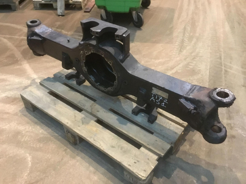 Terex AC 155 axle housing axle 1 - Telg ja varuosad - Kraana: pilt 2 Terex AC 155 axle housing axle 1 - Telg ja varuosad - Kraana: pilt 2