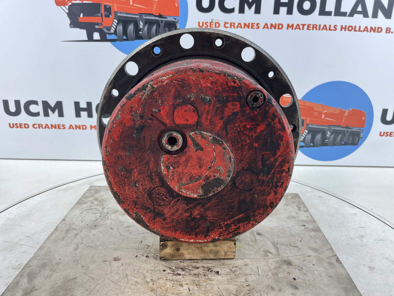 Terex AC 155 planetary gear 17-24-67-32-3pl-H135-46 - Veomootor - Kraana: pilt 1 Terex AC 155 planetary gear 17-24-67-32-3pl-H135-46 - Veomootor - Kraana: pilt 1