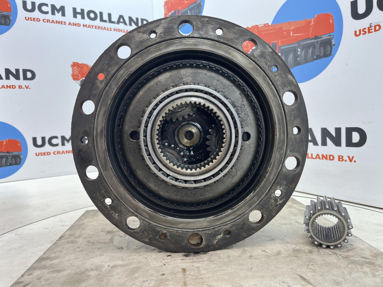Terex AC 155 planetary gear 17-24-67-32-46-3-H135 - Veomootor - Autokraana: pilt 3 Terex AC 155 planetary gear 17-24-67-32-46-3-H135 - Veomootor - Autokraana: pilt 3