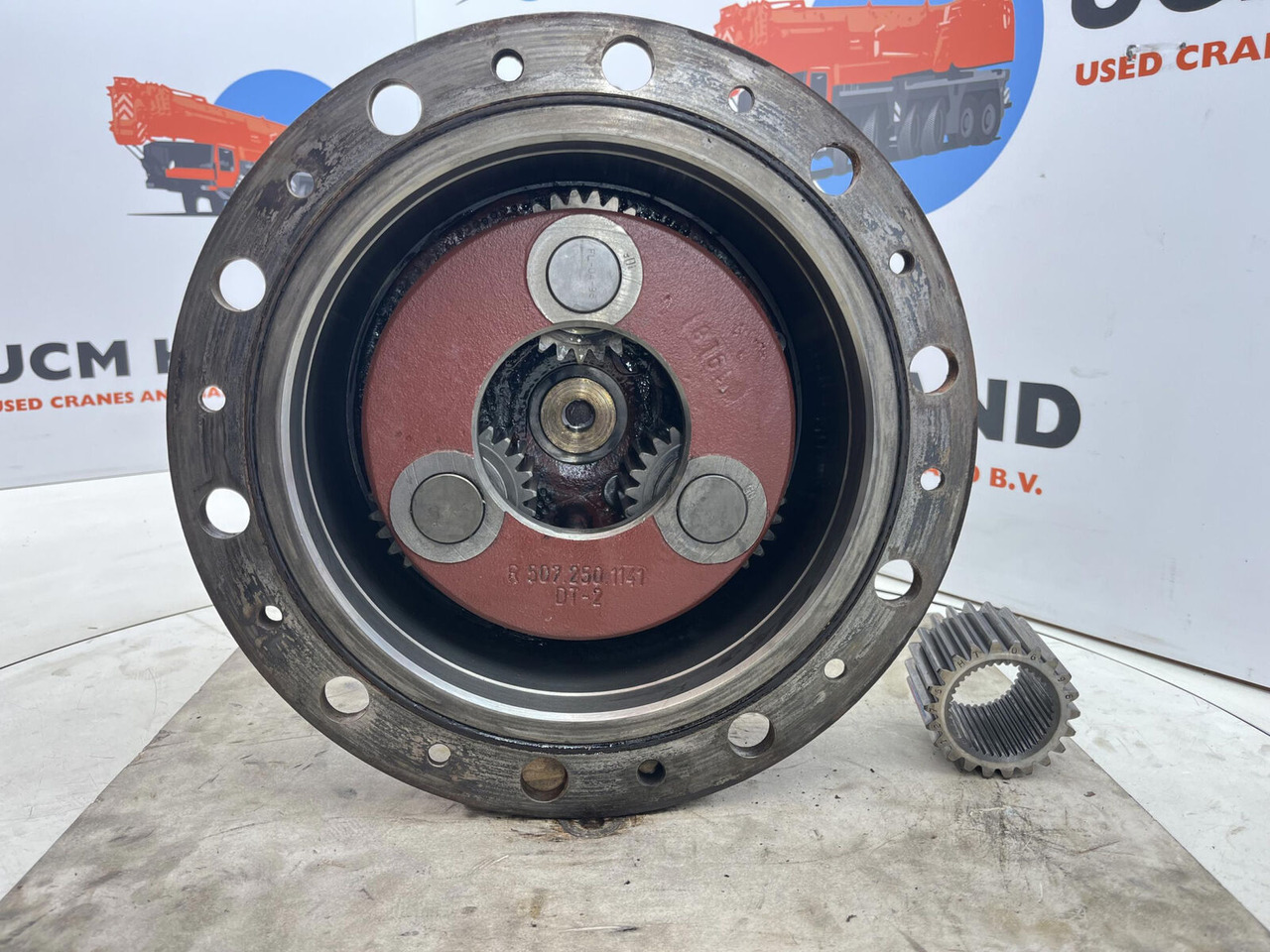 Terex AC 155 planetary gear 22-25-74-40-3pl-H135-46 - Veomootor - Autokraana: pilt 4 Terex AC 155 planetary gear 22-25-74-40-3pl-H135-46 - Veomootor - Autokraana: pilt 4