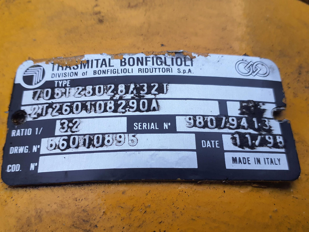 Terex AC 155 slew gear - Pöördemootor - Autokraana: pilt 5 Terex AC 155 slew gear - Pöördemootor - Autokraana: pilt 5