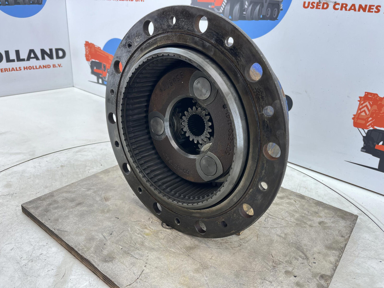 Terex AC 205 Planetary gear 17-24-67-32-3pl-H136-46 - Veomootor - Autokraana: pilt 3 Terex AC 205 Planetary gear 17-24-67-32-3pl-H136-46 - Veomootor - Autokraana: pilt 3