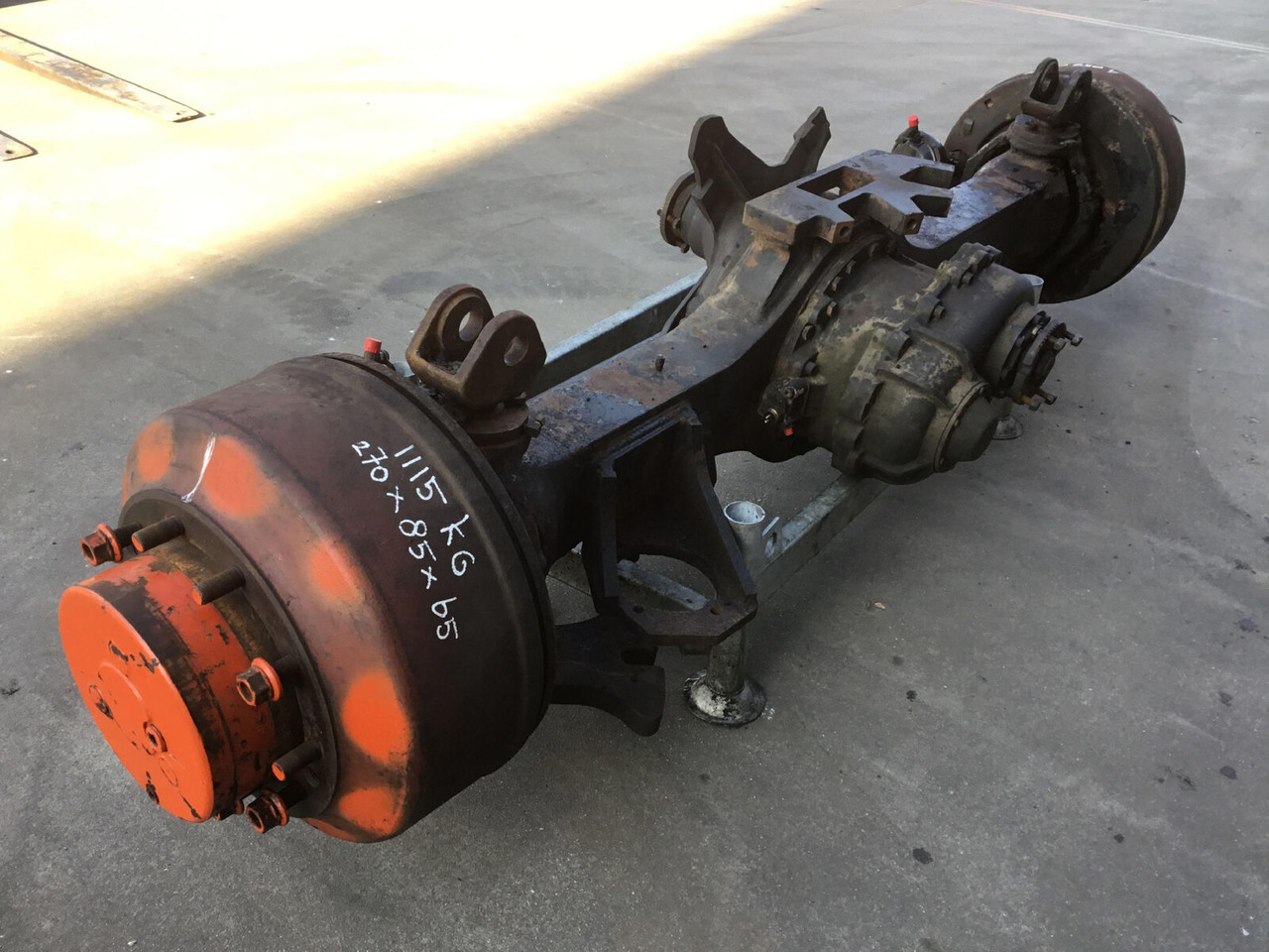 Terex AC 205 axle 3 - Telg ja varuosad - Autokraana: pilt 3 Terex AC 205 axle 3 - Telg ja varuosad - Autokraana: pilt 3
