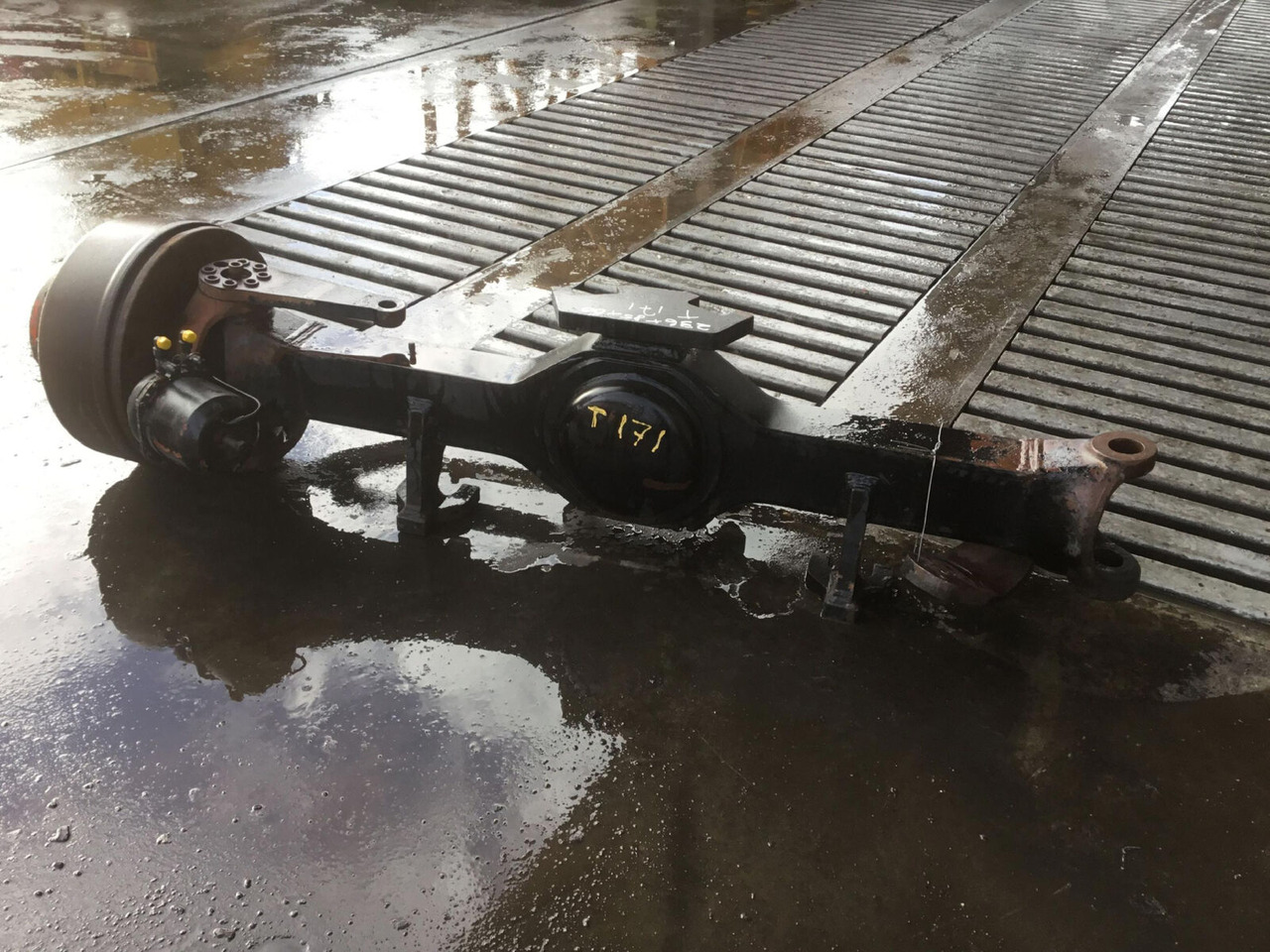 Terex AC 205 axle housing axle 4 - Telg ja varuosad - Autokraana: pilt 4 Terex AC 205 axle housing axle 4 - Telg ja varuosad - Autokraana: pilt 4