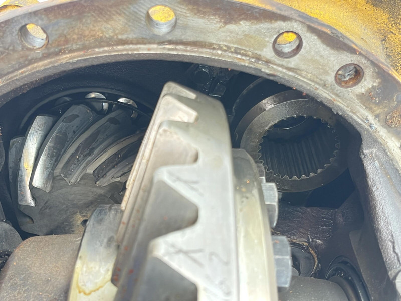 Terex AC 265 drive through diff 14x34 axle 2 - Diferentsiaalvarustus - Kraana: pilt 5 Terex AC 265 drive through diff 14x34 axle 2 - Diferentsiaalvarustus - Kraana: pilt 5