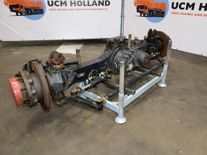 Terex AC 700 Axle 4 - Telg ja varuosad - Kraana: pilt 1 Terex AC 700 Axle 4 - Telg ja varuosad - Kraana: pilt 1