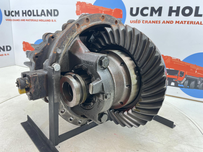 Terex HC 340 drive through differential 13x35 axle 5 - Diferentsiaalvarustus - Kraana: pilt 1 Terex HC 340 drive through differential 13x35 axle 5 - Diferentsiaalvarustus - Kraana: pilt 1