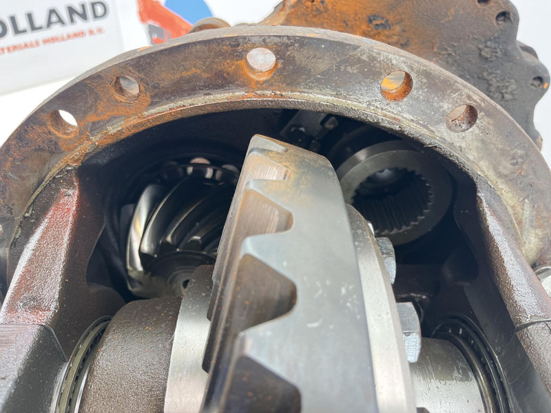 Terex HC 340 drive through differential 13x35 axle 5 - Diferentsiaalvarustus - Kraana: pilt 5 Terex HC 340 drive through differential 13x35 axle 5 - Diferentsiaalvarustus - Kraana: pilt 5
